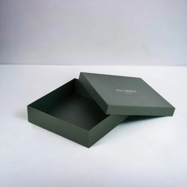 Custom Luxury Apparel Boxes — Buy Custom Boxes for Your Business — VIRGIN Printing USA Custom Luxury Apparel Boxes — Buy Custom Boxes for Your Business — VIRGIN Printing USA